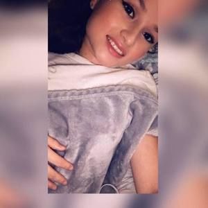 Meet your Posher, Reina